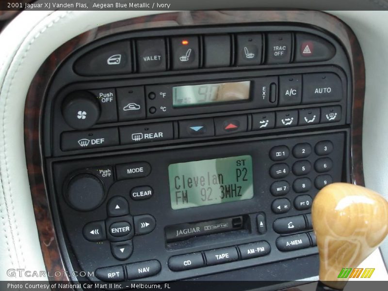 Aegean Blue Metallic / Ivory 2001 Jaguar XJ Vanden Plas