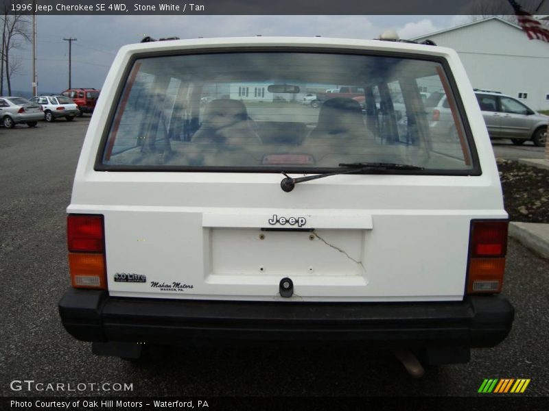 Stone White / Tan 1996 Jeep Cherokee SE 4WD