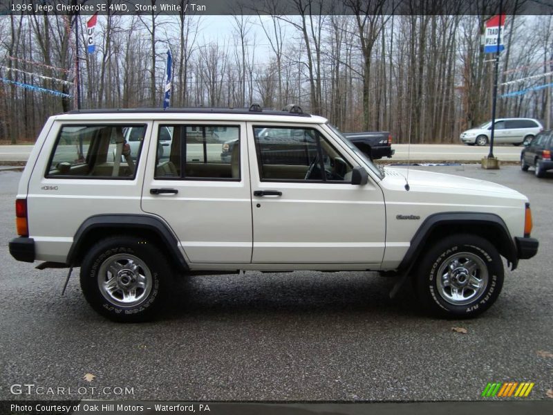 Stone White / Tan 1996 Jeep Cherokee SE 4WD