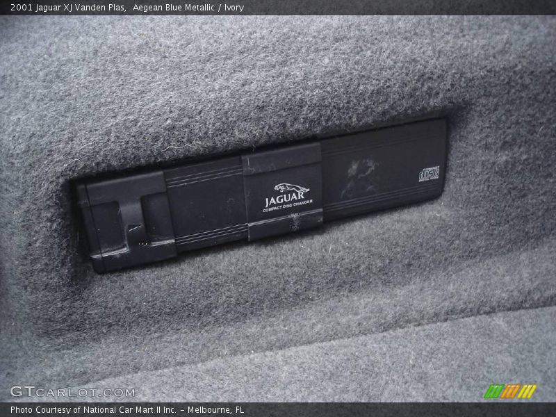 Aegean Blue Metallic / Ivory 2001 Jaguar XJ Vanden Plas