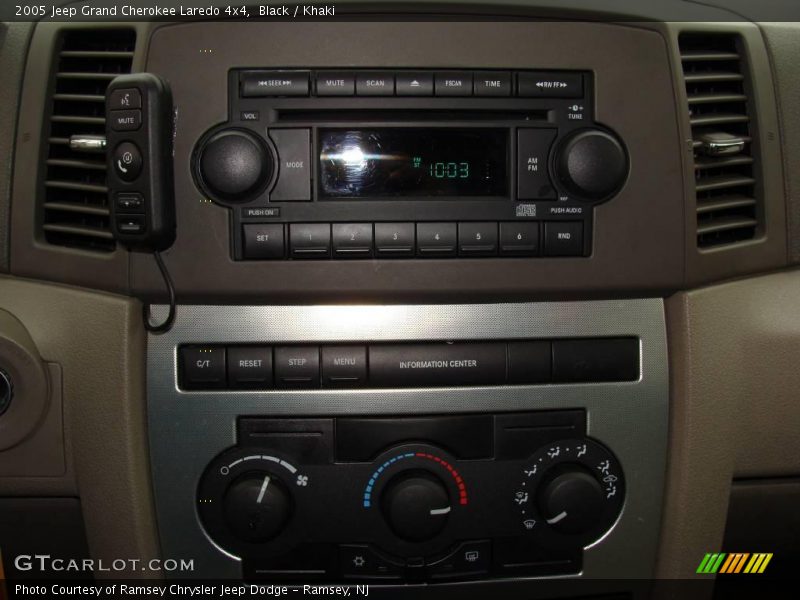 Black / Khaki 2005 Jeep Grand Cherokee Laredo 4x4
