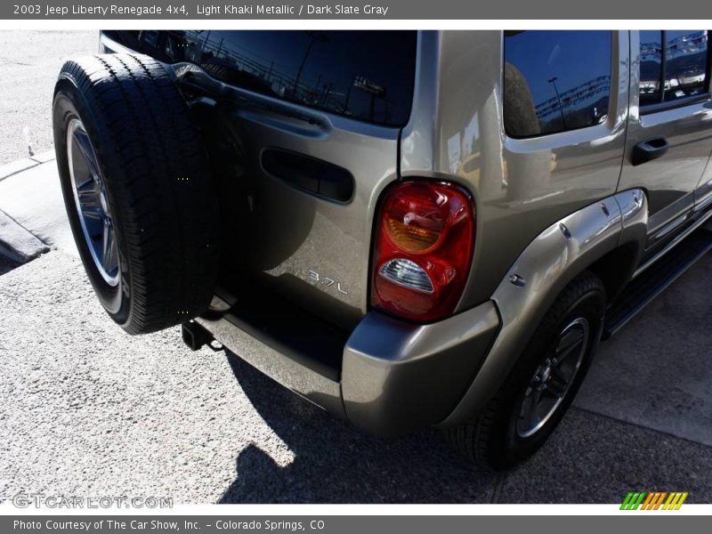 Light Khaki Metallic / Dark Slate Gray 2003 Jeep Liberty Renegade 4x4