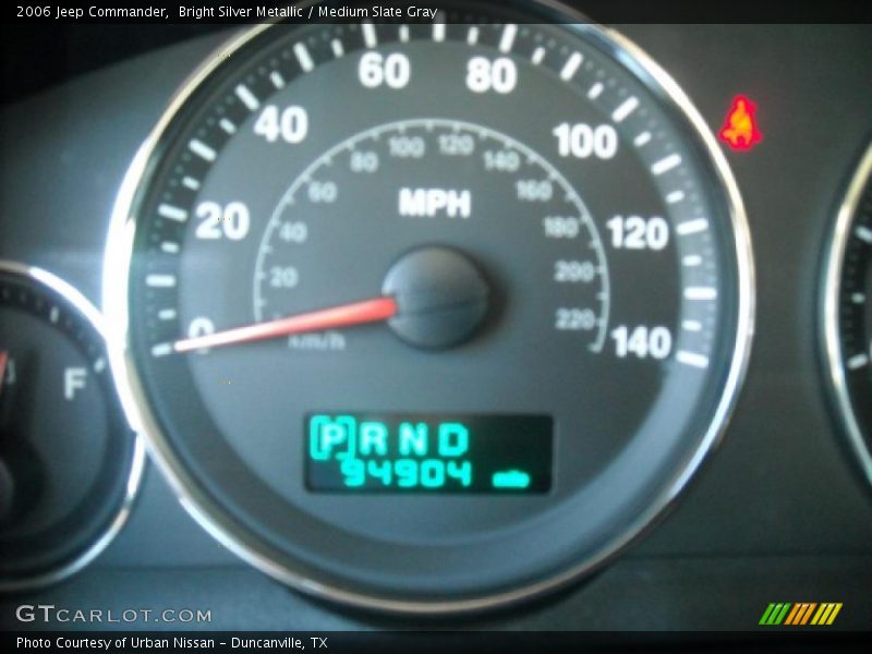 Bright Silver Metallic / Medium Slate Gray 2006 Jeep Commander