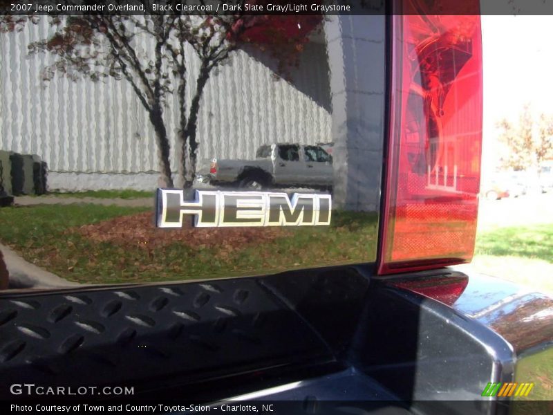 Black Clearcoat / Dark Slate Gray/Light Graystone 2007 Jeep Commander Overland