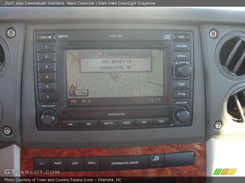 Black Clearcoat / Dark Slate Gray/Light Graystone 2007 Jeep Commander Overland