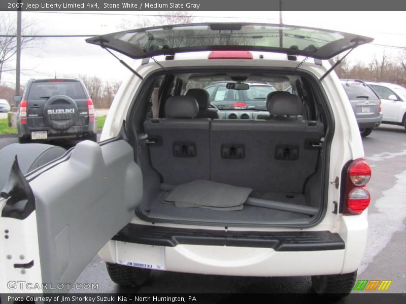 Stone White / Medium Slate Gray 2007 Jeep Liberty Limited 4x4