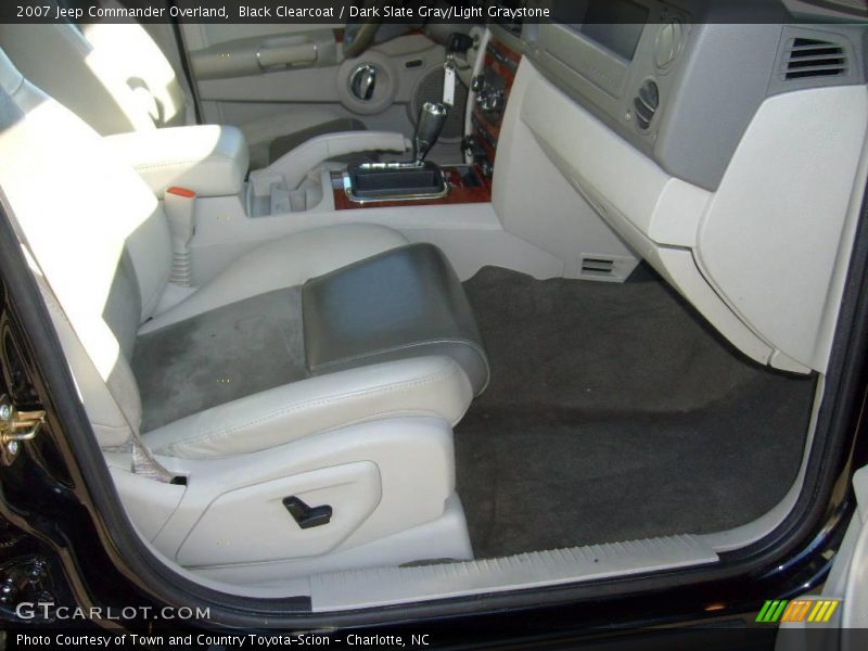 Black Clearcoat / Dark Slate Gray/Light Graystone 2007 Jeep Commander Overland