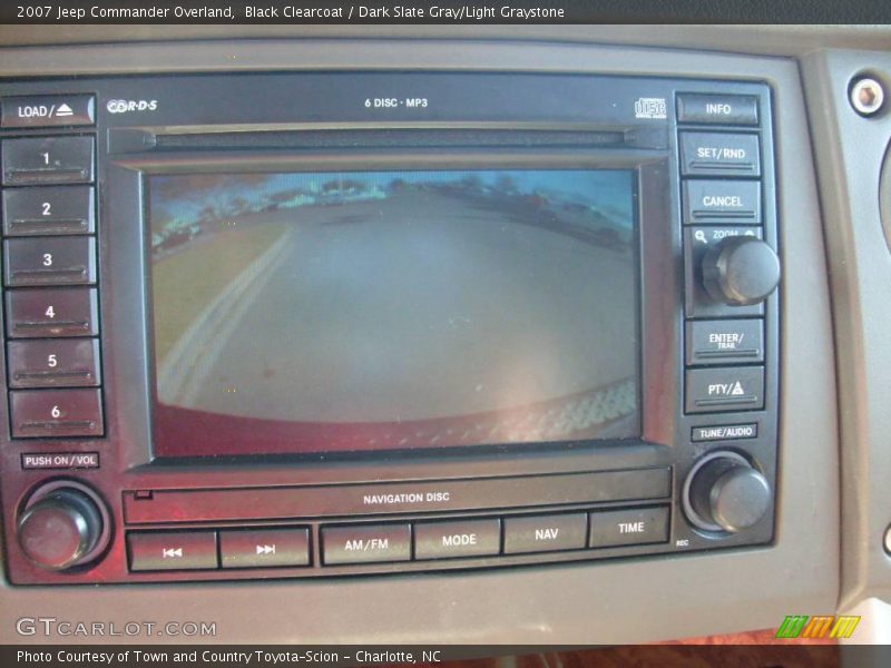 Black Clearcoat / Dark Slate Gray/Light Graystone 2007 Jeep Commander Overland