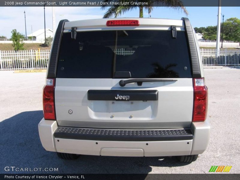 Light Graystone Pearl / Dark Khaki/Light Graystone 2008 Jeep Commander Sport