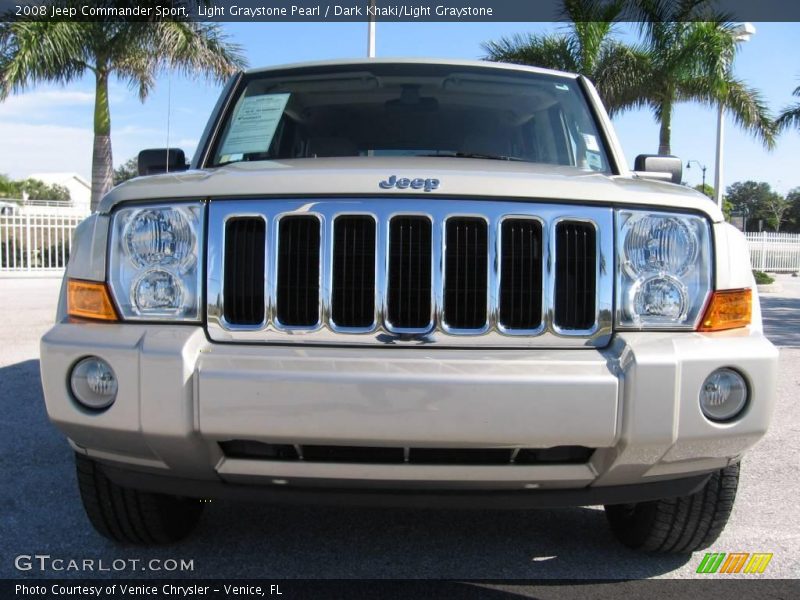 Light Graystone Pearl / Dark Khaki/Light Graystone 2008 Jeep Commander Sport