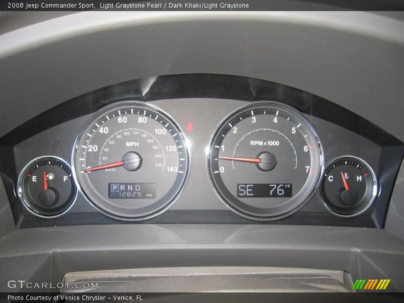 Light Graystone Pearl / Dark Khaki/Light Graystone 2008 Jeep Commander Sport