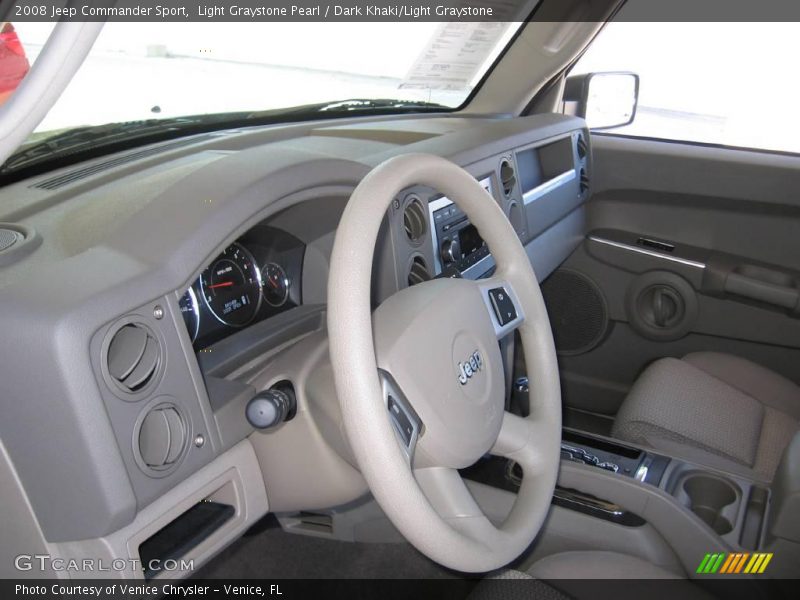 Light Graystone Pearl / Dark Khaki/Light Graystone 2008 Jeep Commander Sport