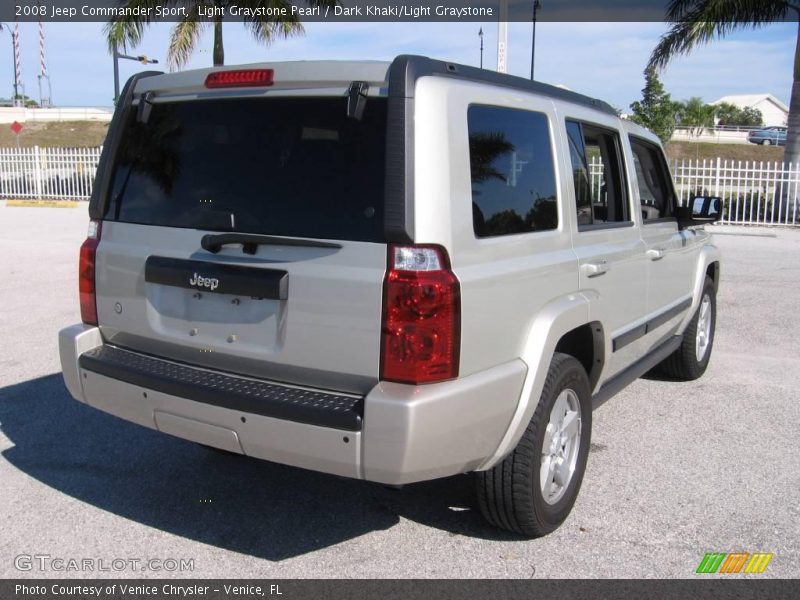 Light Graystone Pearl / Dark Khaki/Light Graystone 2008 Jeep Commander Sport