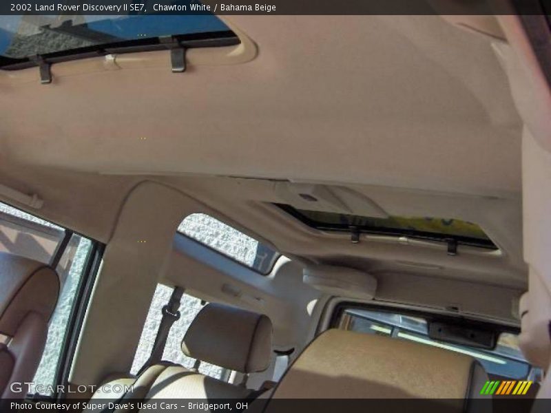 Chawton White / Bahama Beige 2002 Land Rover Discovery II SE7