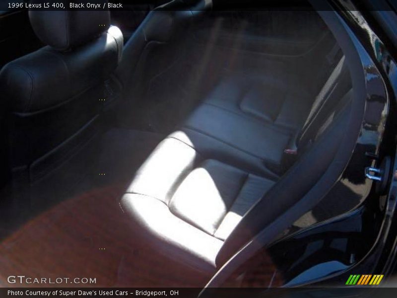 Black Onyx / Black 1996 Lexus LS 400