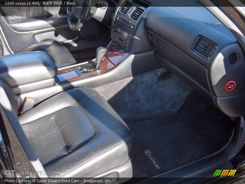 Black Onyx / Black 1996 Lexus LS 400
