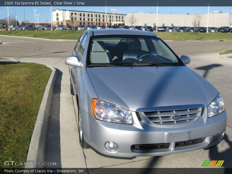 Clear Silver / Gray 2005 Kia Spectra EX Sedan