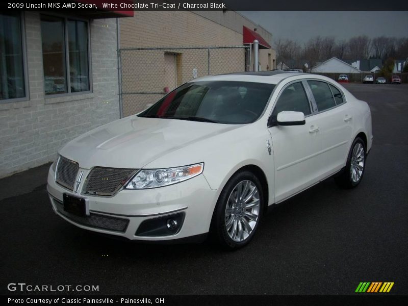 White Chocolate Tri-Coat / Charcoal Black 2009 Lincoln MKS AWD Sedan