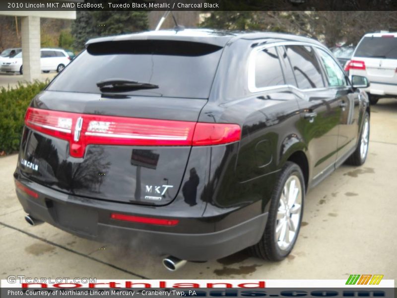 Tuxedo Black Metallic / Charcoal Black 2010 Lincoln MKT AWD EcoBoost