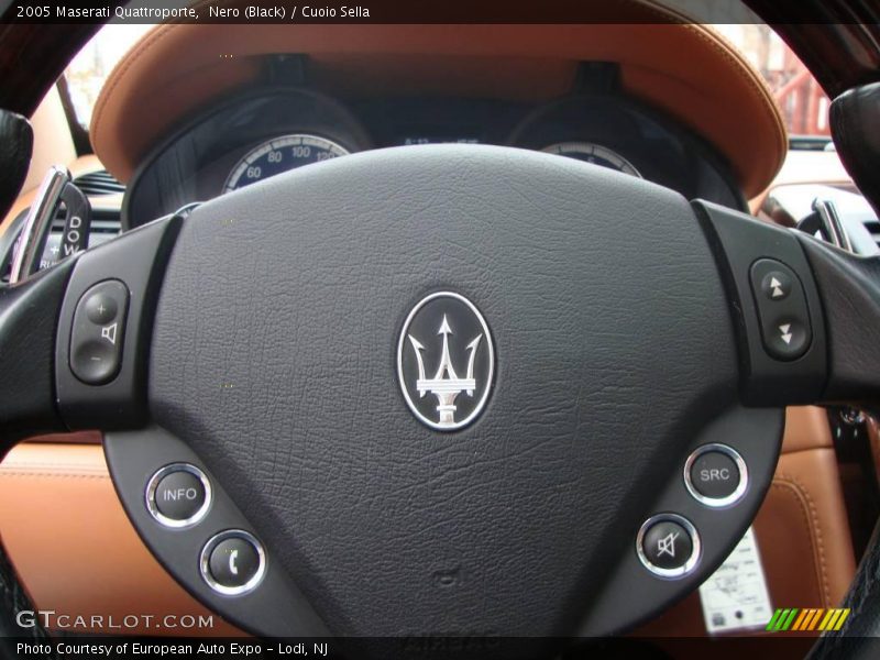 Nero (Black) / Cuoio Sella 2005 Maserati Quattroporte