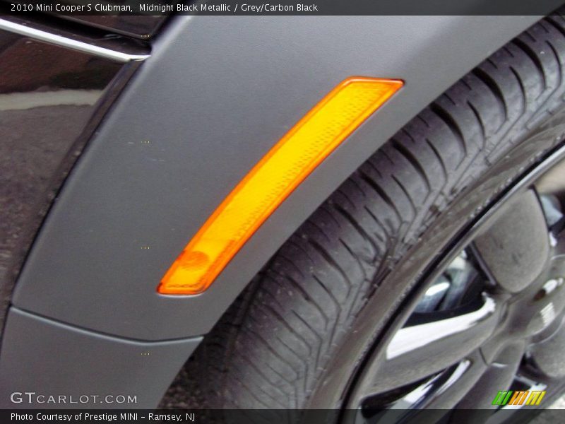 Midnight Black Metallic / Grey/Carbon Black 2010 Mini Cooper S Clubman