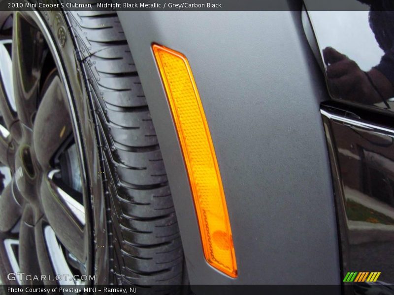 Midnight Black Metallic / Grey/Carbon Black 2010 Mini Cooper S Clubman