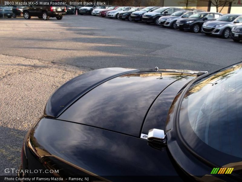 Brilliant Black / Black 2003 Mazda MX-5 Miata Roadster