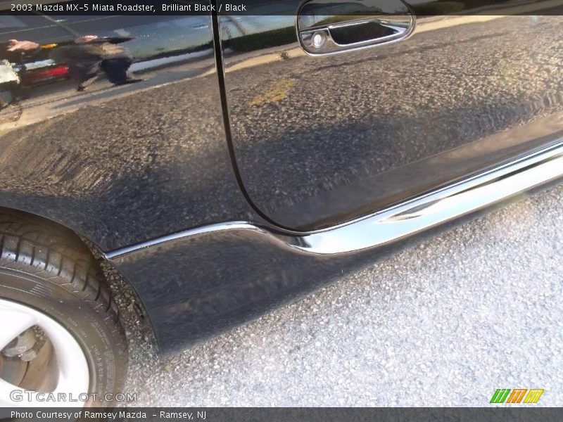 Brilliant Black / Black 2003 Mazda MX-5 Miata Roadster