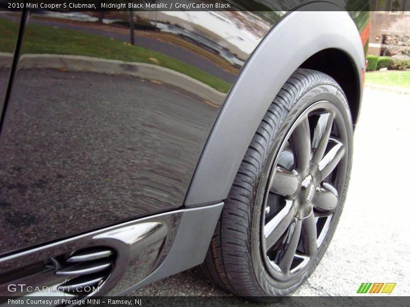 Midnight Black Metallic / Grey/Carbon Black 2010 Mini Cooper S Clubman