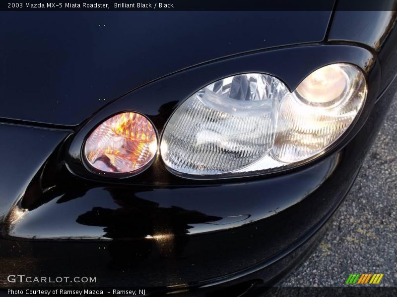 Brilliant Black / Black 2003 Mazda MX-5 Miata Roadster