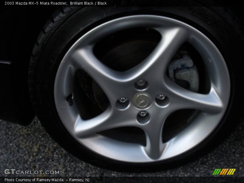 Brilliant Black / Black 2003 Mazda MX-5 Miata Roadster