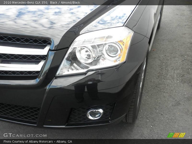 Black / Almond/Black 2010 Mercedes-Benz GLK 350