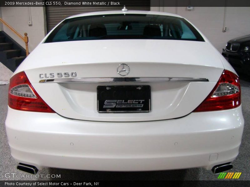 Diamond White Metallic / Black 2009 Mercedes-Benz CLS 550