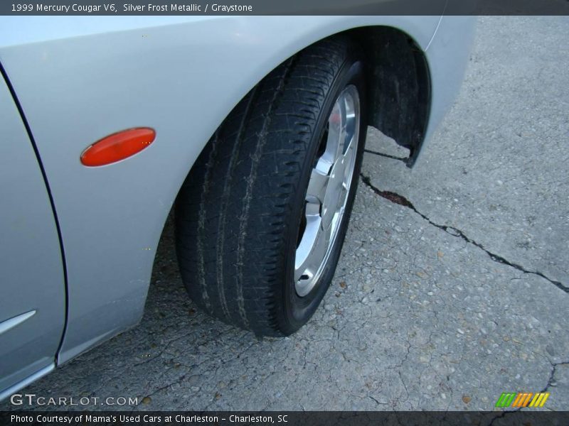 Silver Frost Metallic / Graystone 1999 Mercury Cougar V6