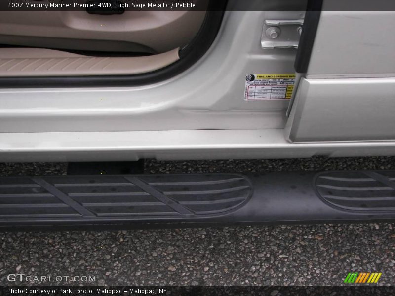 Light Sage Metallic / Pebble 2007 Mercury Mariner Premier 4WD