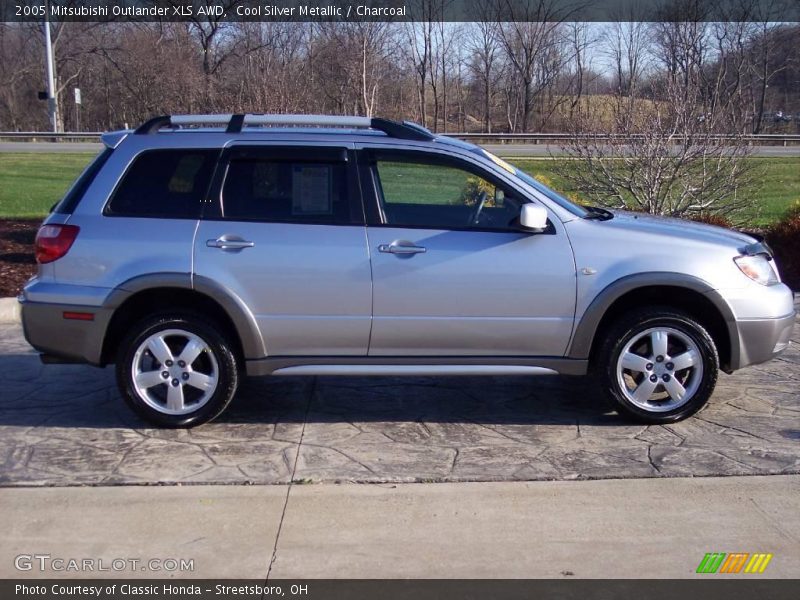 Cool Silver Metallic / Charcoal 2005 Mitsubishi Outlander XLS AWD