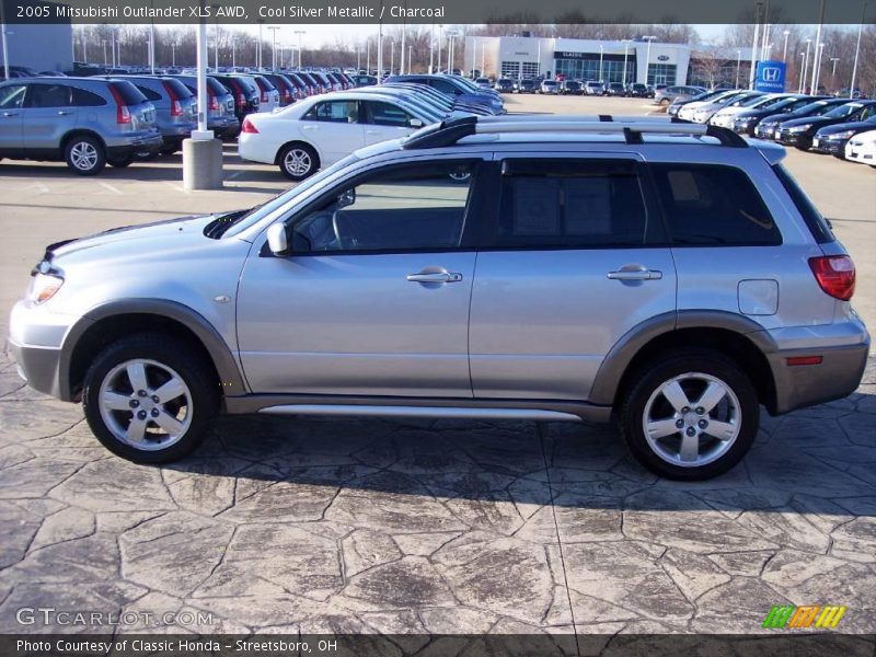 Cool Silver Metallic / Charcoal 2005 Mitsubishi Outlander XLS AWD