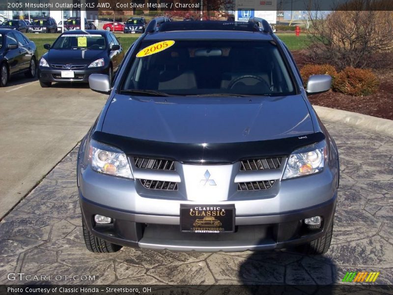 Cool Silver Metallic / Charcoal 2005 Mitsubishi Outlander XLS AWD