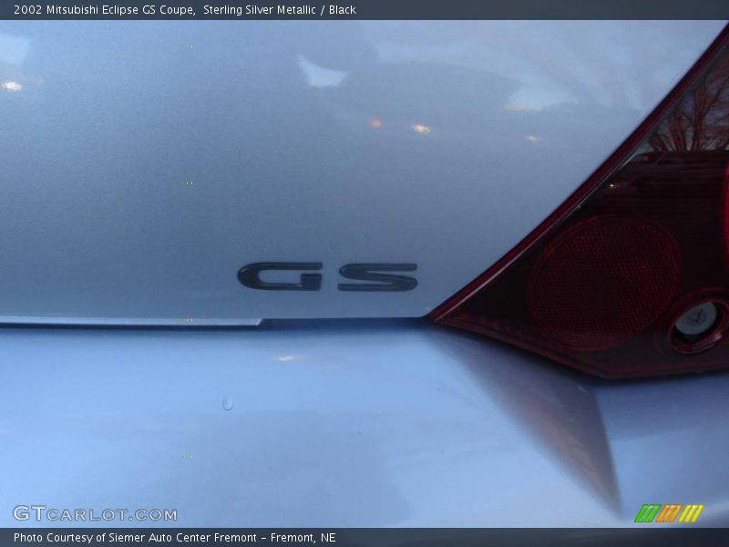 Sterling Silver Metallic / Black 2002 Mitsubishi Eclipse GS Coupe