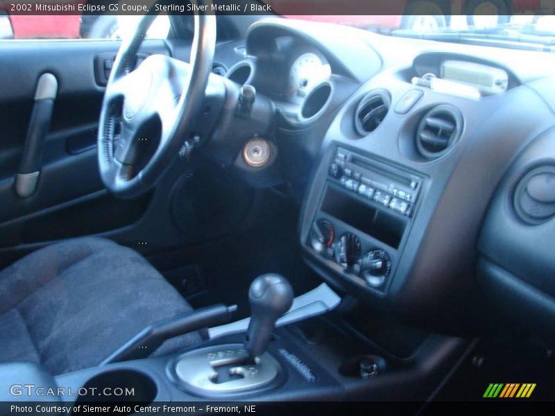 Sterling Silver Metallic / Black 2002 Mitsubishi Eclipse GS Coupe
