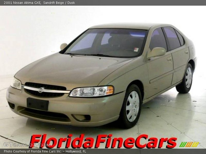 Sandrift Beige / Dusk 2001 Nissan Altima GXE