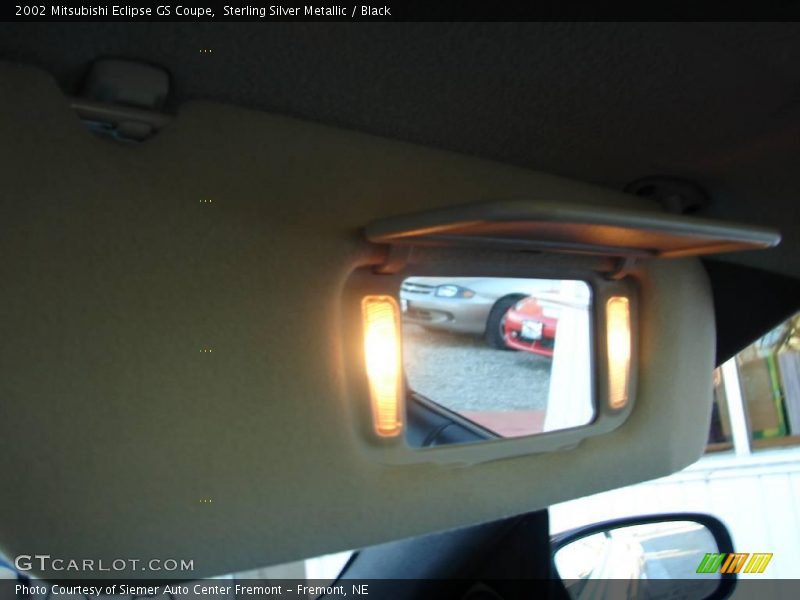 Sterling Silver Metallic / Black 2002 Mitsubishi Eclipse GS Coupe
