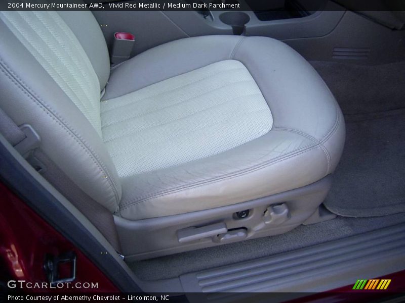Vivid Red Metallic / Medium Dark Parchment 2004 Mercury Mountaineer AWD