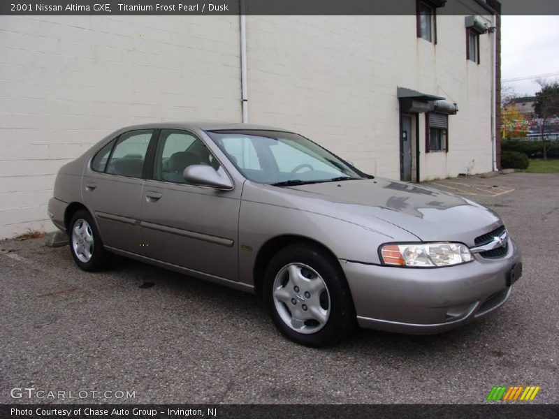 Titanium Frost Pearl / Dusk 2001 Nissan Altima GXE
