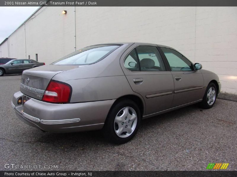 Titanium Frost Pearl / Dusk 2001 Nissan Altima GXE
