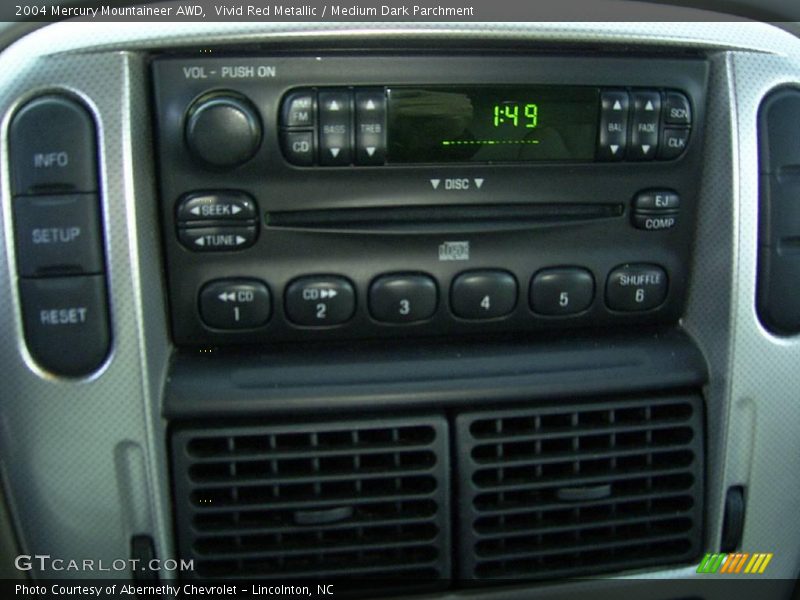 Vivid Red Metallic / Medium Dark Parchment 2004 Mercury Mountaineer AWD