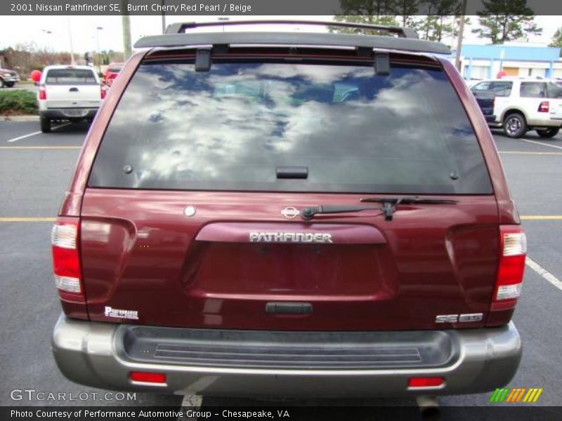 Burnt Cherry Red Pearl / Beige 2001 Nissan Pathfinder SE