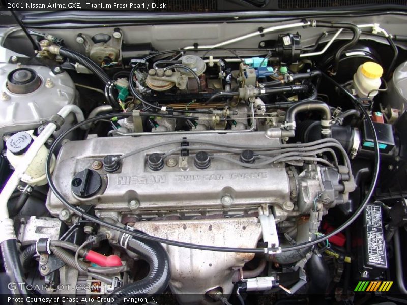 Titanium Frost Pearl / Dusk 2001 Nissan Altima GXE