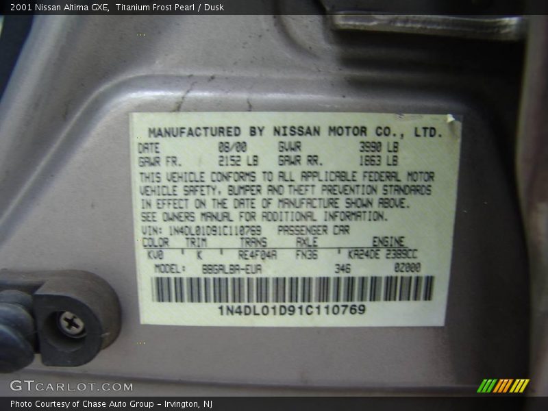 Titanium Frost Pearl / Dusk 2001 Nissan Altima GXE