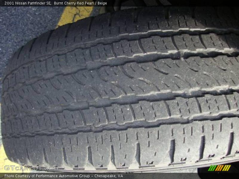 Burnt Cherry Red Pearl / Beige 2001 Nissan Pathfinder SE